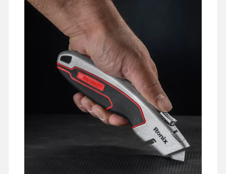 کاتر رونیکس ذوزنقه ای حرفه ای Step مدل RH-3013